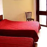Logis Restaurant Du Commerce Hotel 2*