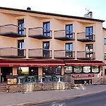 Logis Restaurant Du Commerce מלון 2*