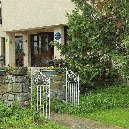 Logis Restaurant Du Commerce 酒店 2*
