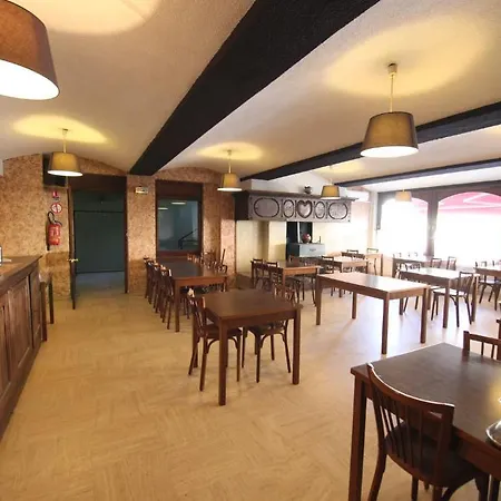 Logis Restaurant Du Commerce La Canourgue