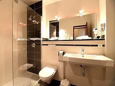 Logis Hotel Restaurant Du Commerce Hotel 2*