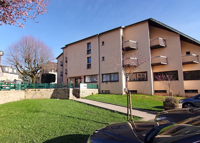 Logis Hotel Restaurant Du Commerce La Canourgue