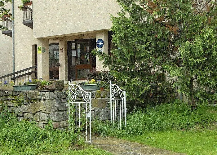 Logis Hotel Restaurant Du Commerce Hotel 2*